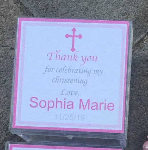 Baptism favor/ 30pcs Boxes w/Keychains/acrylic Box and KEYCHAIN favors/ Favor Box/Rosario/Communion  boda  Confirmation, baptism favors