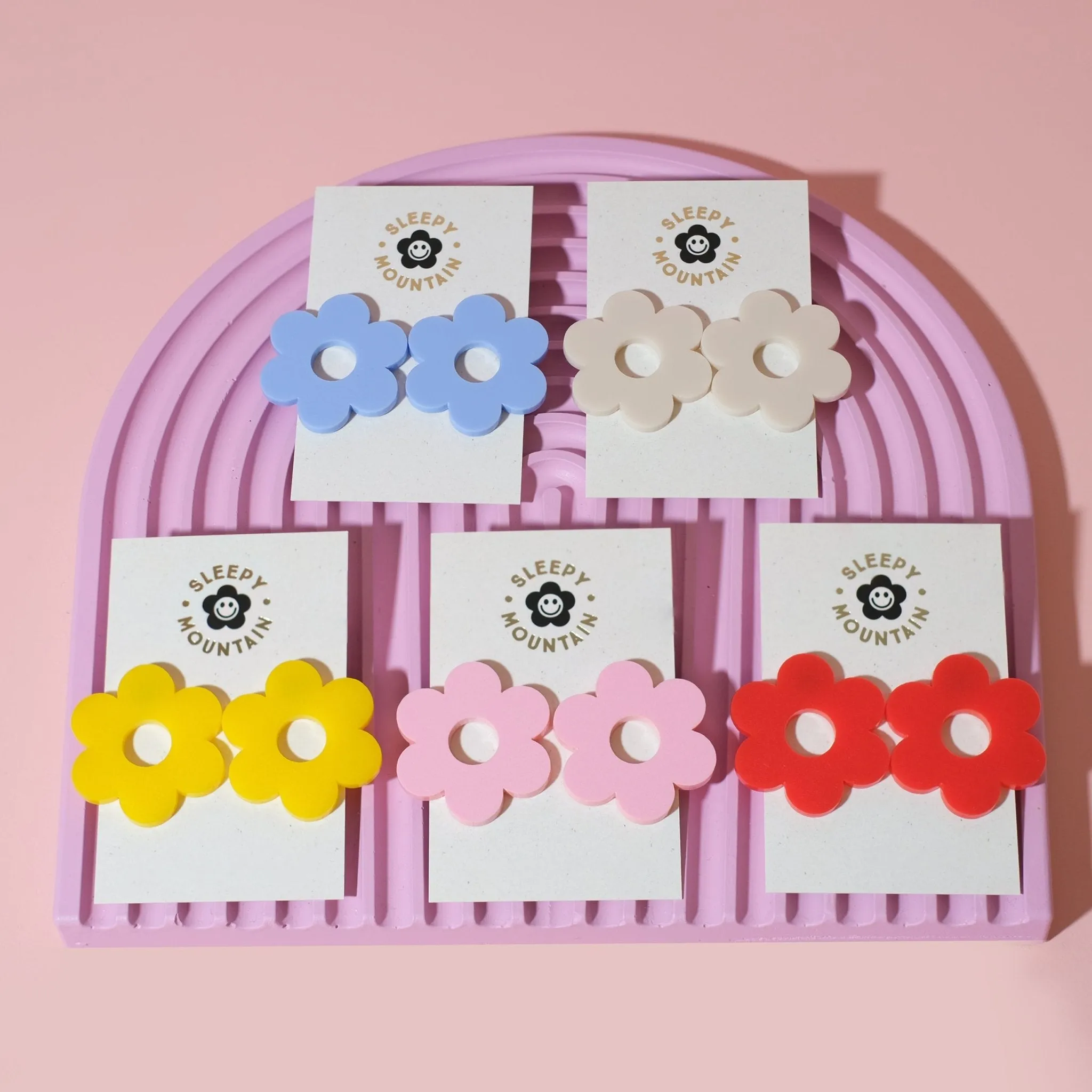 Big stud earrings - yellow daisy studs